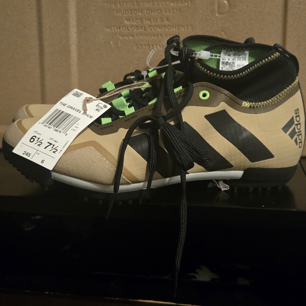 Adidas Unisex The Gravel Shoe